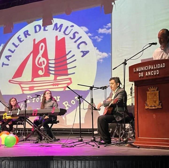 Profesor de educación musical 
