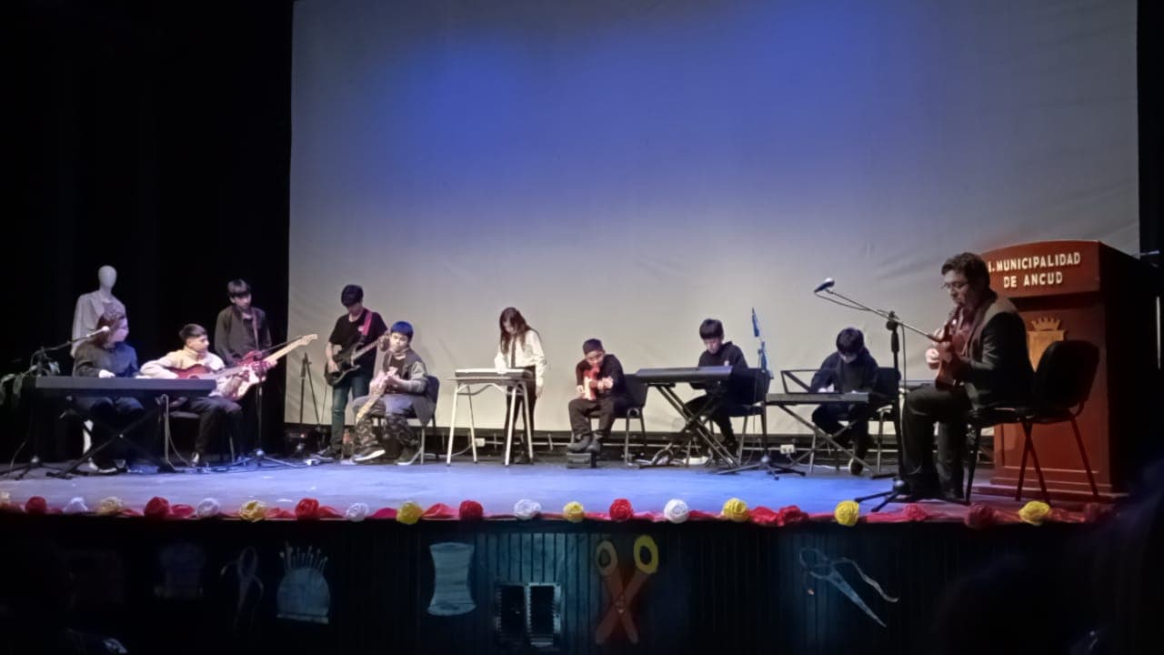 Profesor de educación musical  - imagen 5